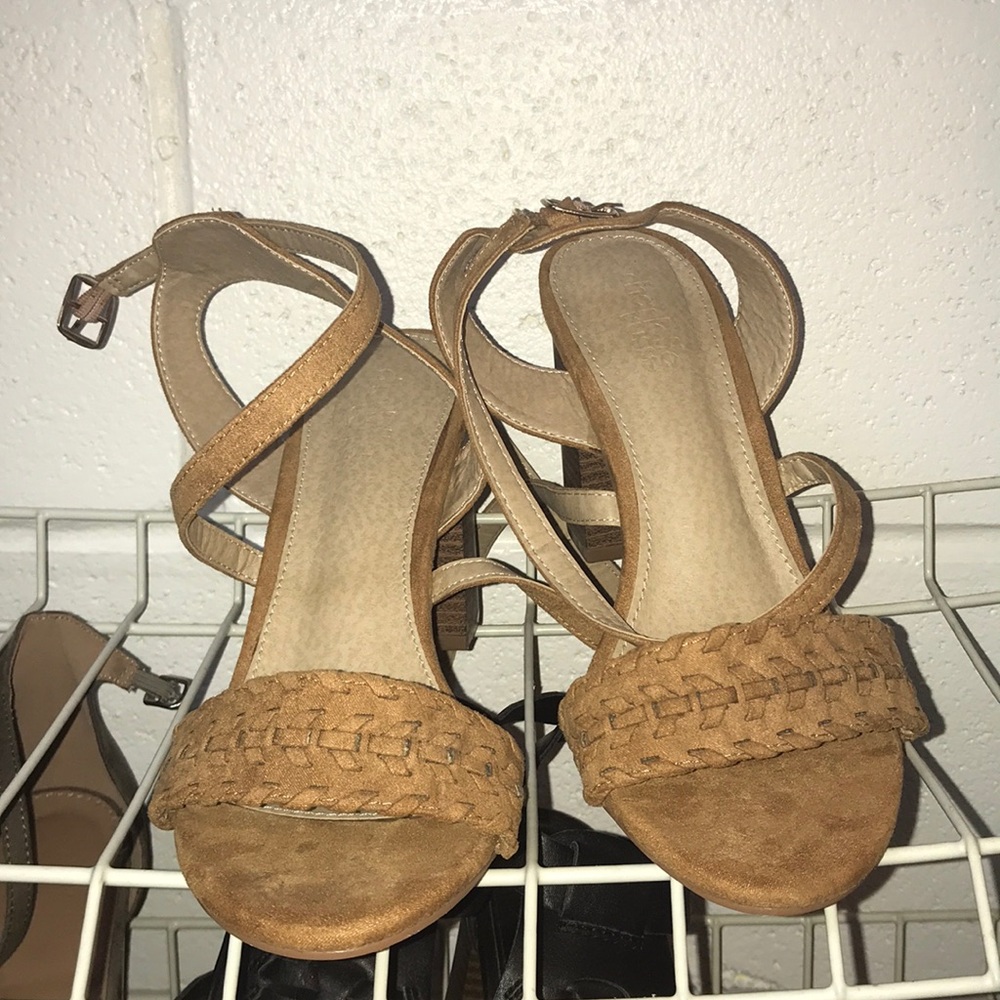 Strappy tan Charlotte Russe size 8 thick low heels